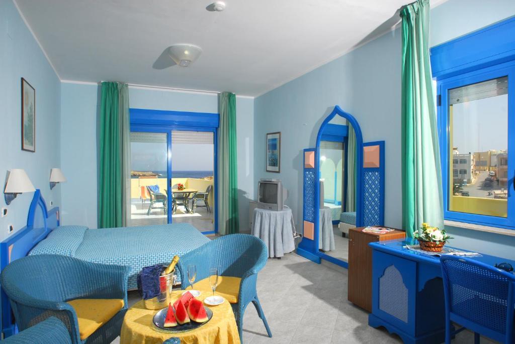 Hotel Baia Turchese 람페두사 객실 사진